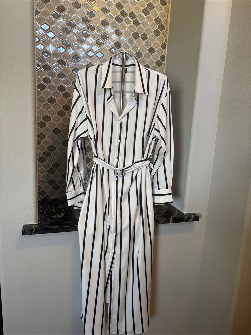 Striped Shirt Dress with Waist Tie - White/Black
